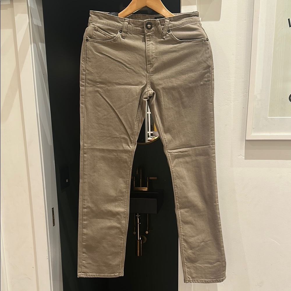 Volcom Tan Chinos Versatile Cotton-Blend Unworn Size 30 - NWOT 💯